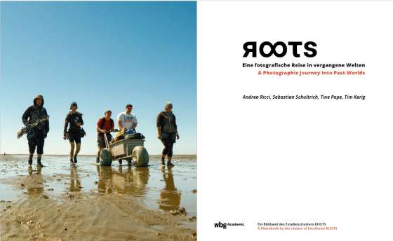 ROOTS. Eine fotografische Reise in vergangene Welten | A Photographic Journey into Past Worlds