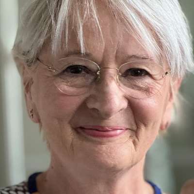 Zöllner, Anne